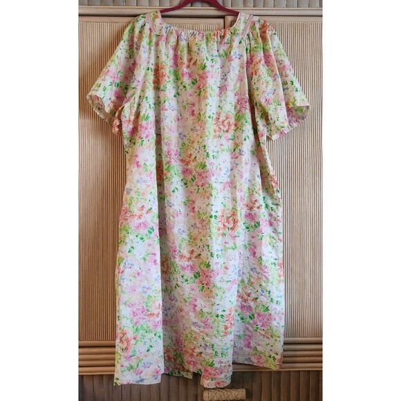 Celestial Dreams Housecoat Size XL Floral Short Sleeve Full Zip Grannycore Robe - Picture 2 of 6